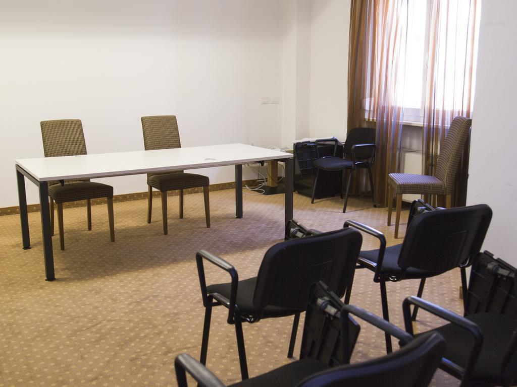 Hotel Regina Bolzano Dış mekan fotoğraf