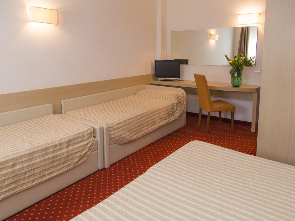 Hotel Regina Bolzano Dış mekan fotoğraf