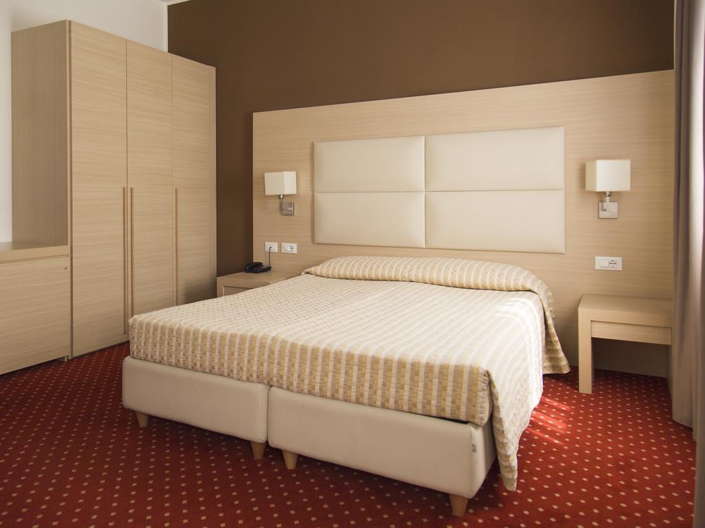 Hotel Regina Bolzano Dış mekan fotoğraf