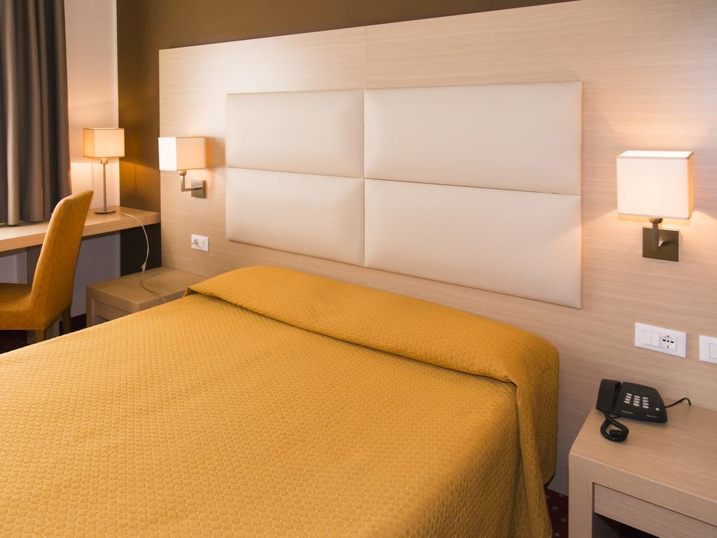 Hotel Regina Bolzano Dış mekan fotoğraf