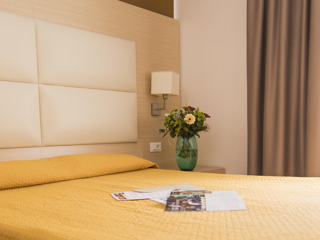 Hotel Regina Bolzano Dış mekan fotoğraf
