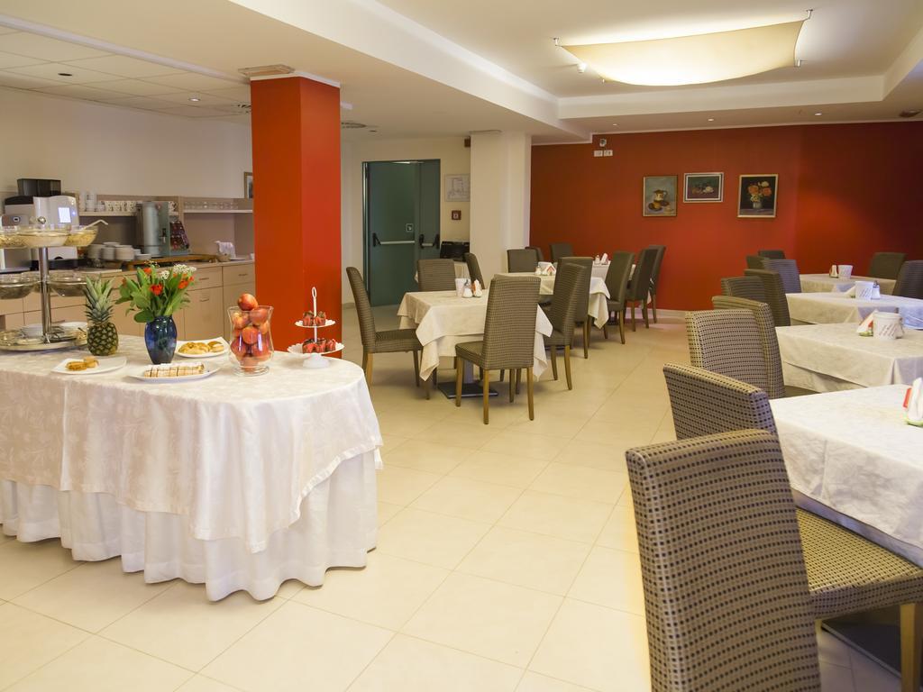 Hotel Regina Bolzano Dış mekan fotoğraf