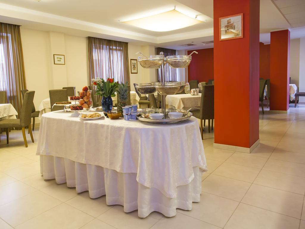 Hotel Regina Bolzano Dış mekan fotoğraf